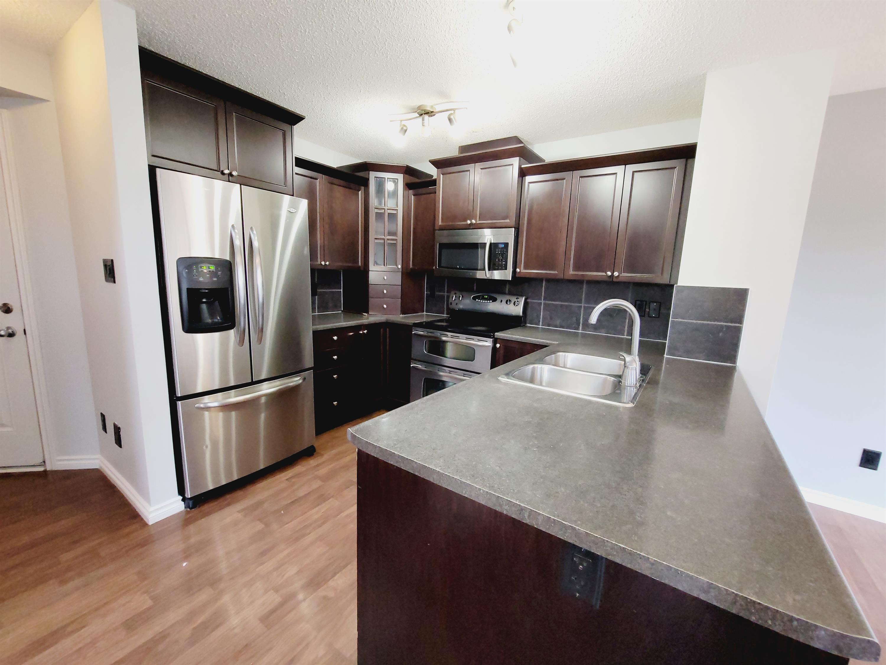 3209 Whitelaw Drive - 1
