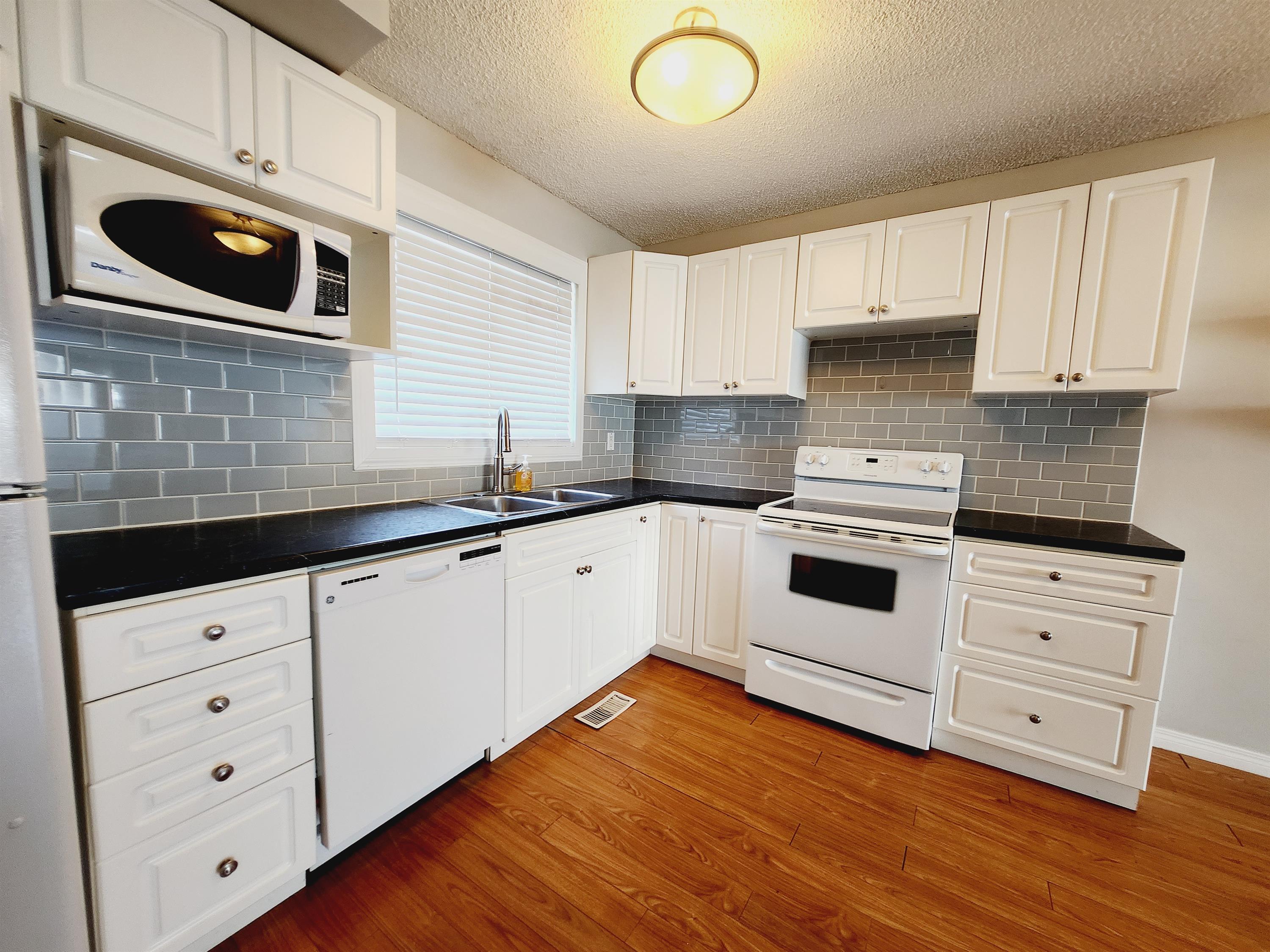 5555 144A Avenue NW - 1