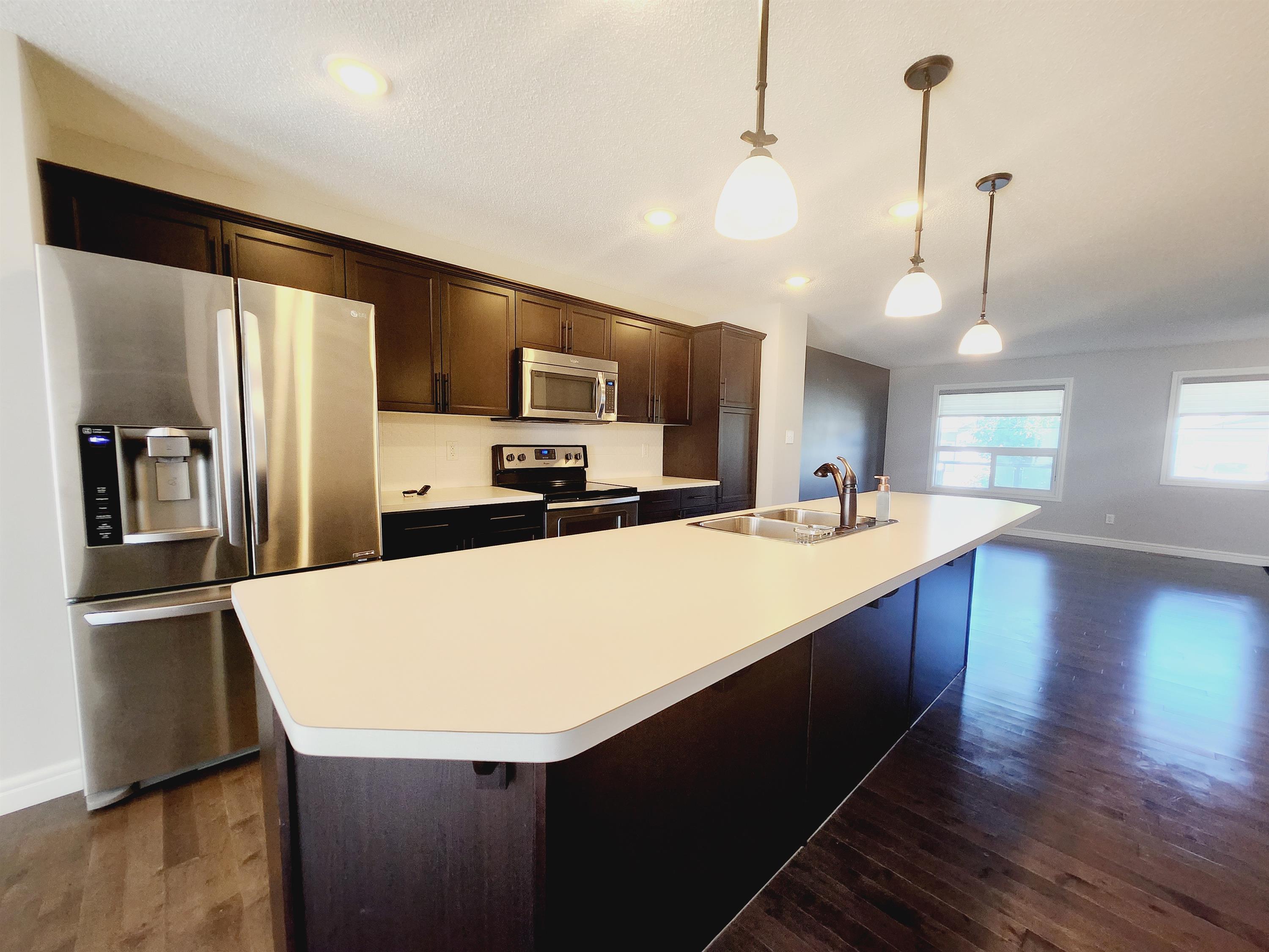 2265 Casey Crescent SW