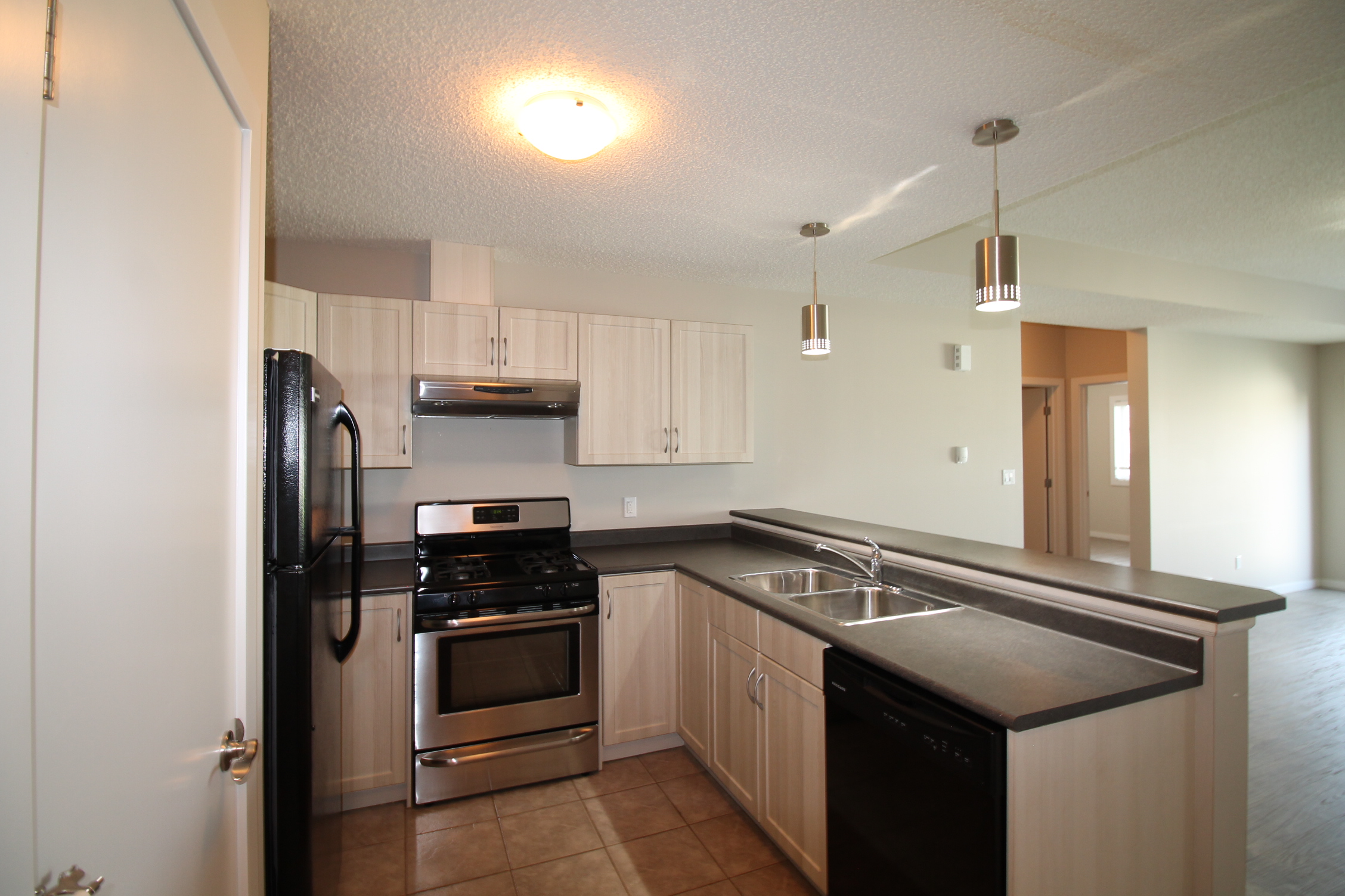 3938 Claxton Loop SW - MAIN