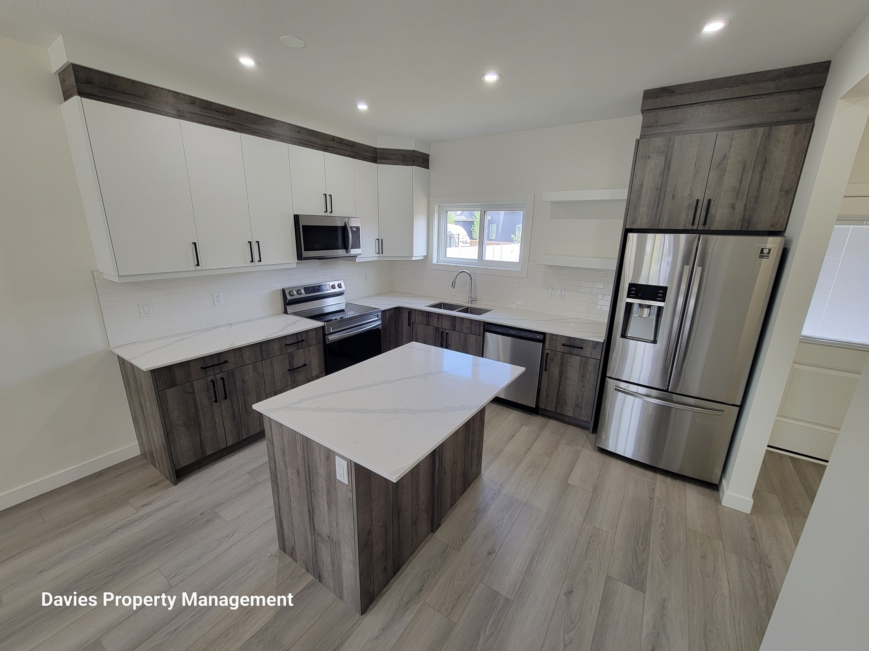 17931 60 Street NW - MAIN