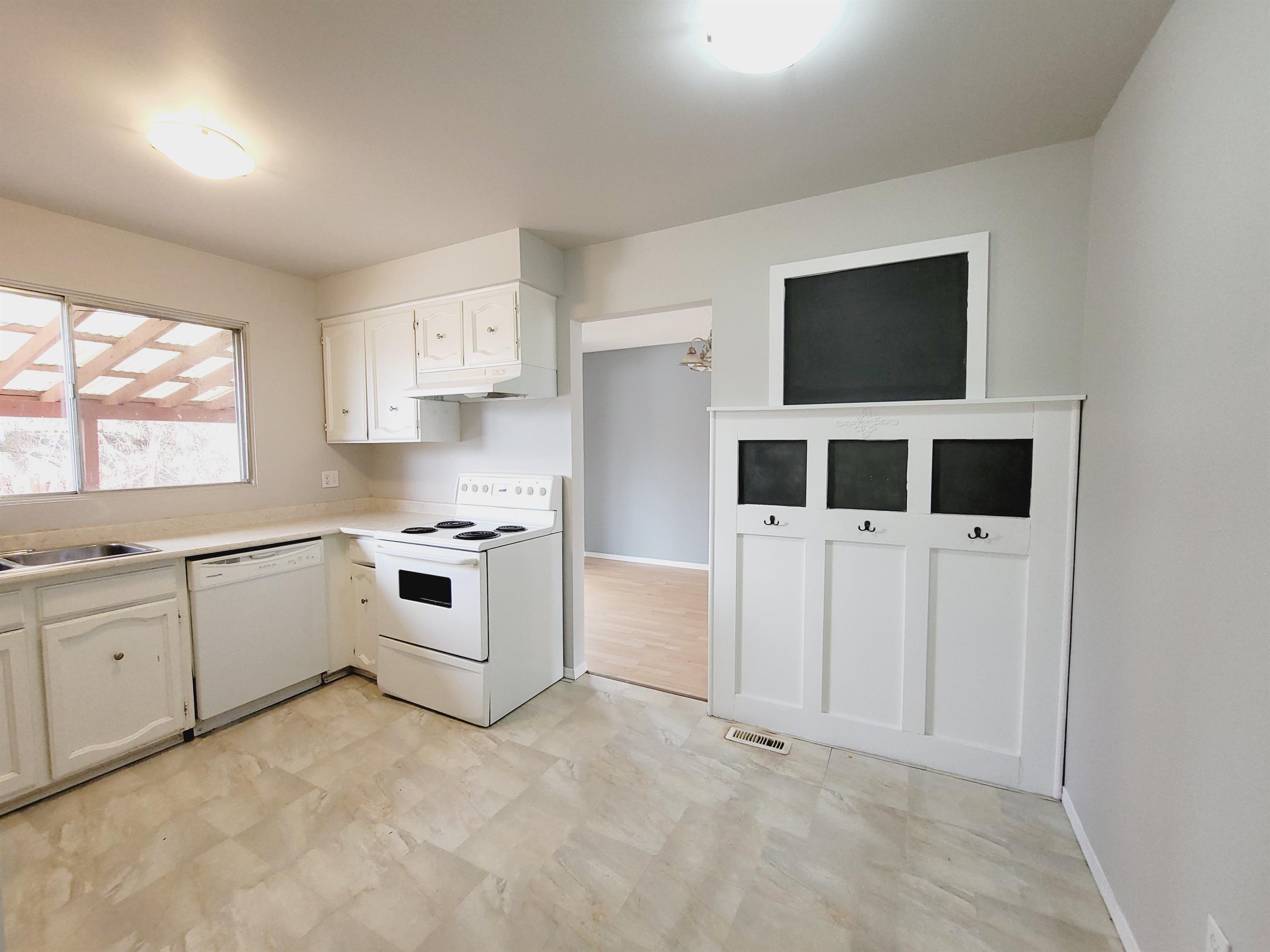 2107 86 Street - MAIN