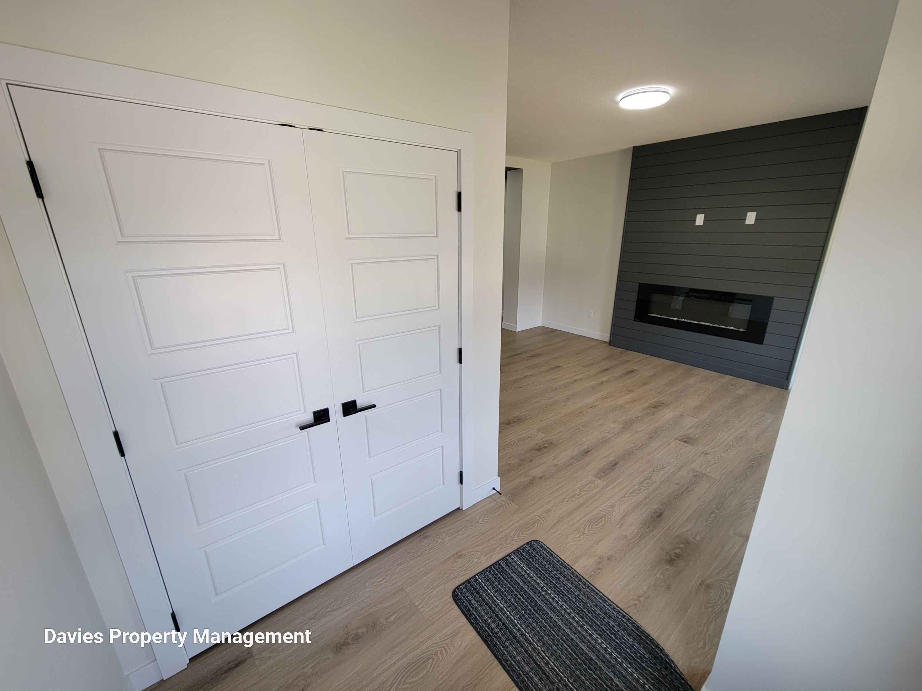 1534 Siskin Link NW